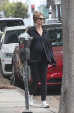Pregnant KATHERINE SCHWARZENEGGER Out and About in Santa Monica 09/19/2024