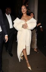 RIHANNA Arrives at Selfridges for an Fenty Event in London 09/16/2024