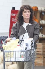 ROBIN TUNNEY Out Shopping in Los Angeles 09/19/2024