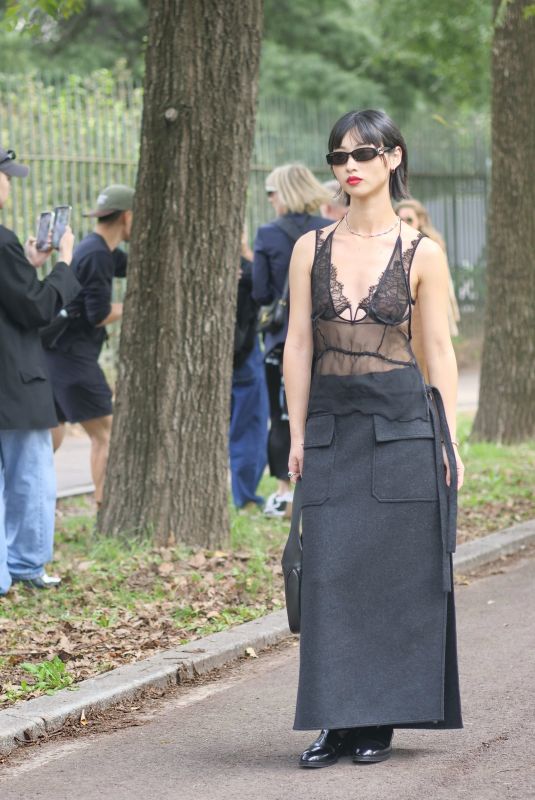 SABRINA LAN Arrives at Gucci Show at Milan Fashion Week 09/20/2024