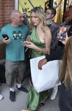 SAMANTHA SULLIVAN Arrives at Alice + Olivia Fashion Show in New York 09/07/2024