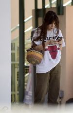 SCOUT WILLIS at a Pay Station in Beverly Hills 09/16/2024