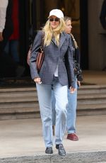 SHAILENE WOODLEY Out at Milan Fashion Week 09/18/2024