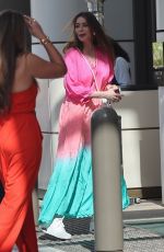 SOFIA VERGARA Out for Lunch with Friends at Waldorf in Los Angeles 09/10/2024