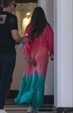 SOFIA VERGARA Out for Lunch with Friends at Waldorf in Los Angeles 09/10/2024