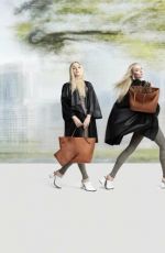 SOPHIE TURNER for Louis Vuitton Neverfull Inside Out Handbags 2024