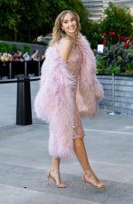 SUKI WATERHOUSE at Michael Kors S/S 2025 Fashion Show at New York Fashion Week 09/10/2024