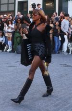 SYMONE Arrives at Tommy Hilfiger Fsahion Show in New York 09/08/2024