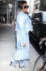 TARAJI P. HENSON Heading to Tonight Show Starring Jimmy Fallon in New York 09/03/2024