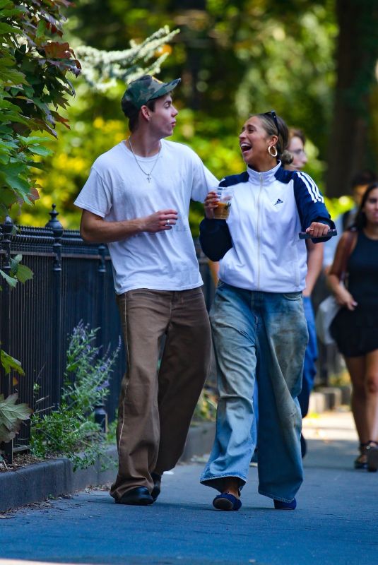 TATE MCRAE and Kid LAROI Out in New York 09/13/2024