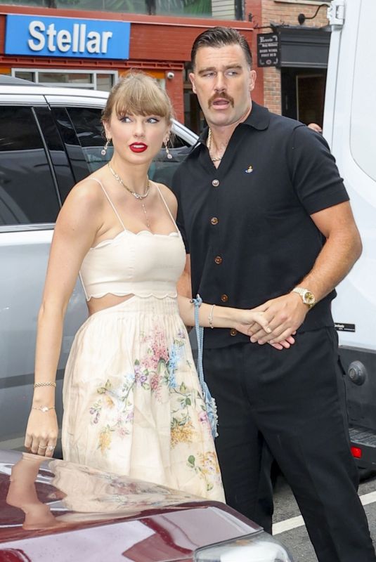 TAYLOR SWIFT and Travis Kelce Arrives at Electric Lady Studios in New York 09/07/2024