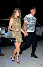 TAYLOR SWIFT and Travis Kelce Out for Dinner with Patrick and Brittany Mahomes in New York 09/08/2024