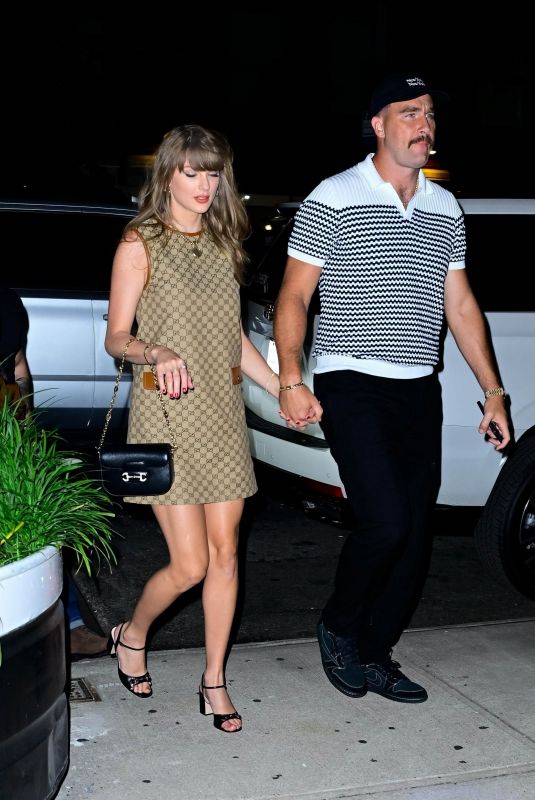 TAYLOR SWIFT and Travis Kelce Out for Dinner with Patrick and Brittany Mahomes in New York 09/08/2024