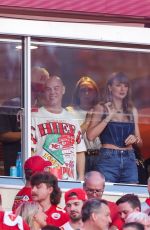 TAYLOR SWIFT at Baltimore Ravens vs. Kansas City Chiefs Game at Arrowhead Stadium in Kansas City 09/05/2024