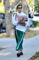 TERI HATCHER Out Shopping at Book Store in Studio City 09/13/2024