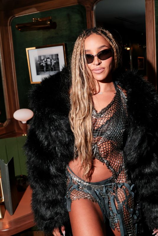 TINASHE at Flaunt and David Rabin Celebrate The Close Encounters Issue in New York 09/08/2024