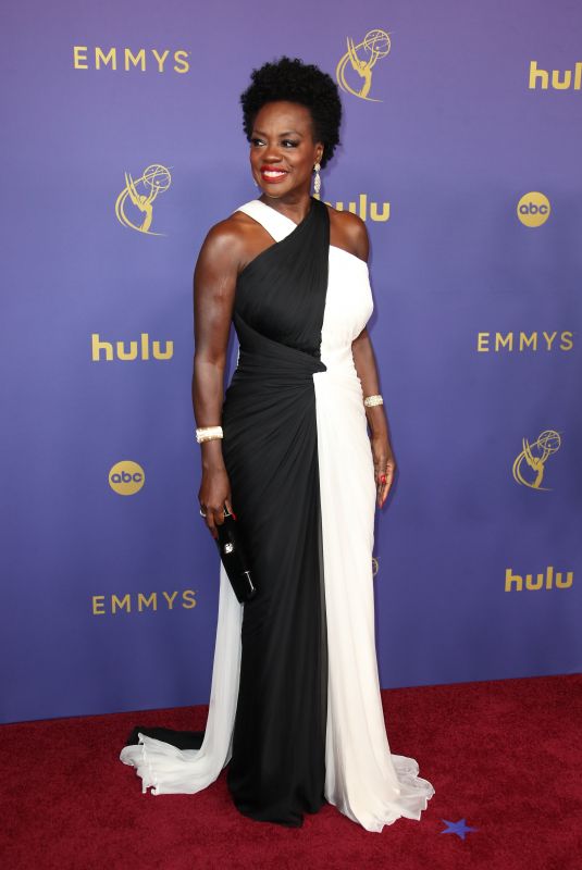 VIOLA DAVIS at 76th Emmy Awards at Peacock Theatre in Los Angeles 09/15/2024
