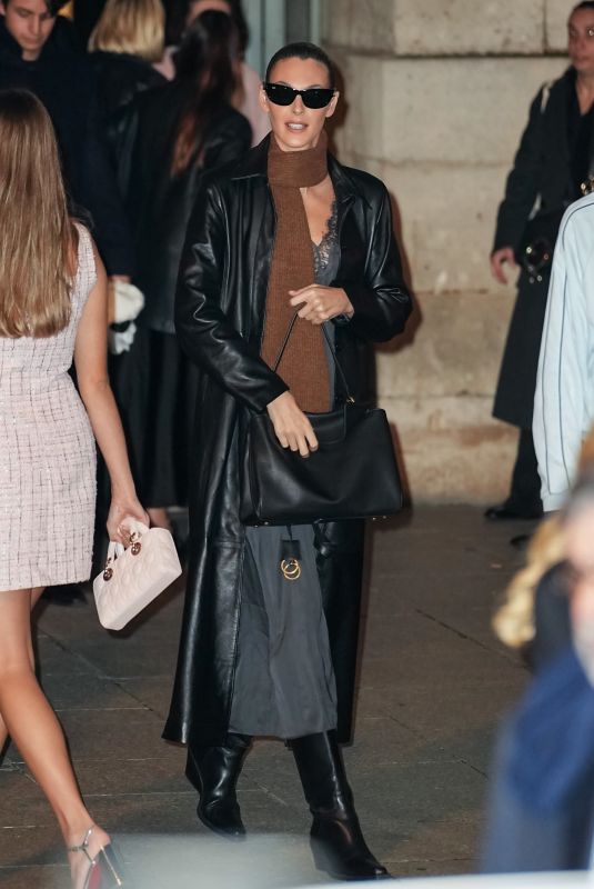 VITTORIA CERETTI Arrives at Schiaparelli Womenswear Spring-Summer 2025 Show in Paris 09/26/2024
