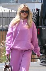 WITNEY CARSON Arrives at DWTS Rehearsals in Los Angeles 09/18/2024
