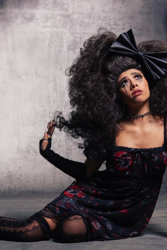 XOCHITL GOMEZ for Hot Topic Social Collision Campaign, September 2024