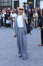 ZANNA ROBERTS RASSI Arrives at Tommy Hilfiger Fsahion Show in New York 09/08/2024