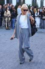 ZANNA ROBERTS RASSI Arrives at Tommy Hilfiger Fsahion Show in New York 09/08/2024
