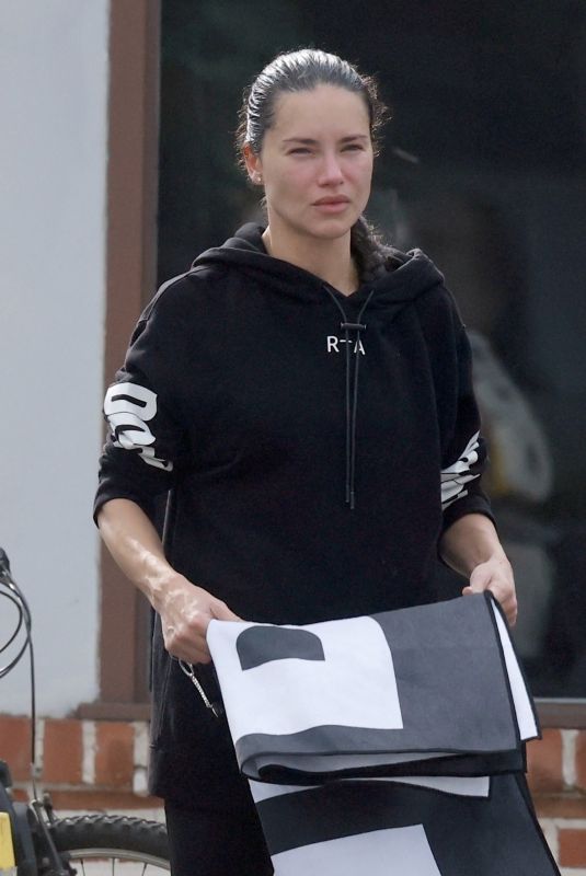 ADRIANA LIMA Makeup-free Leaves a Gym in Los Angeels 10/28/2024