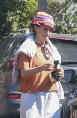 ALIA SHAWKAT Leaves a Friend
