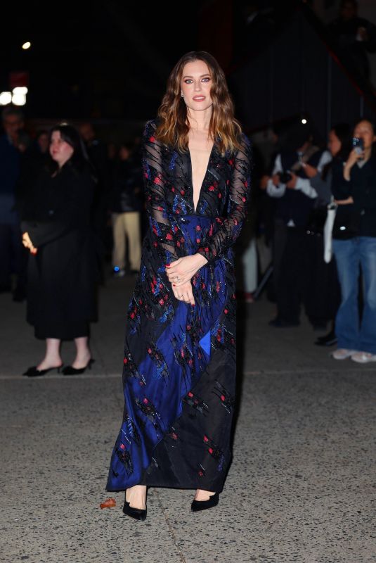 ALLISON WILLIAMS Arrives at Giorgio Armani Women’s SS25 Fashion Show in New York 10/17/2024