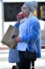 AMANDA BYNES Out Puffing on a Vape Pen on Rodeo Drive in Beverly Hills 10/29/2024