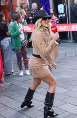 AMANDA HOLDEN Celebrates Completing Her Cycle Challenge in London 10/11/2024