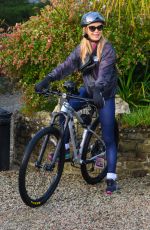 AMANDA HOLDEN Cycling 250 Miles from Cornwall to London to Raise Money for Global