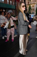 ANGELINA JOLIE Arrives at Her Hotel in New York 09/30/204