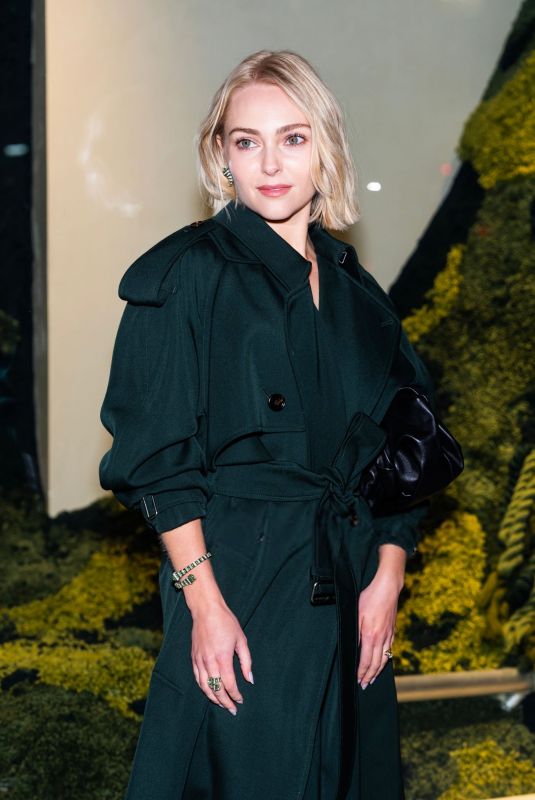 ANNASOPHIA ROBB at Burberry 57th Street Store Reopening in New York 10/16/2024