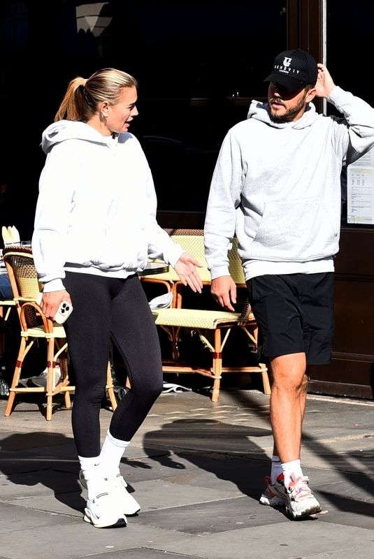 ARABELLA CHI and Billy Henty Out on King