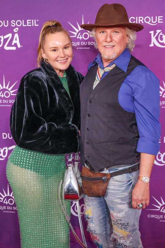 AVALON LENNON at Cirque du Soleil
