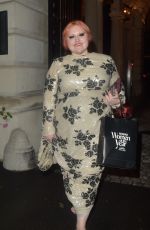 BETH DITTO Leaves 2024 Glamour Awards in London 10/01/2024