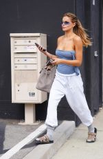 BROOKS NADER Leaves Dancing With The Stars Rehearsals in Los Angeles 10/04/2024