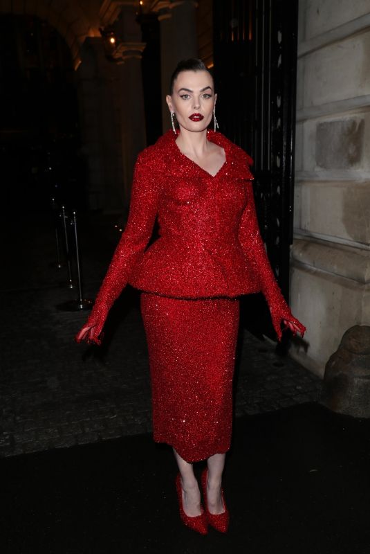 CHARLI HOWARD Leaves 2024 Glamour Awards in London 10/01/2024