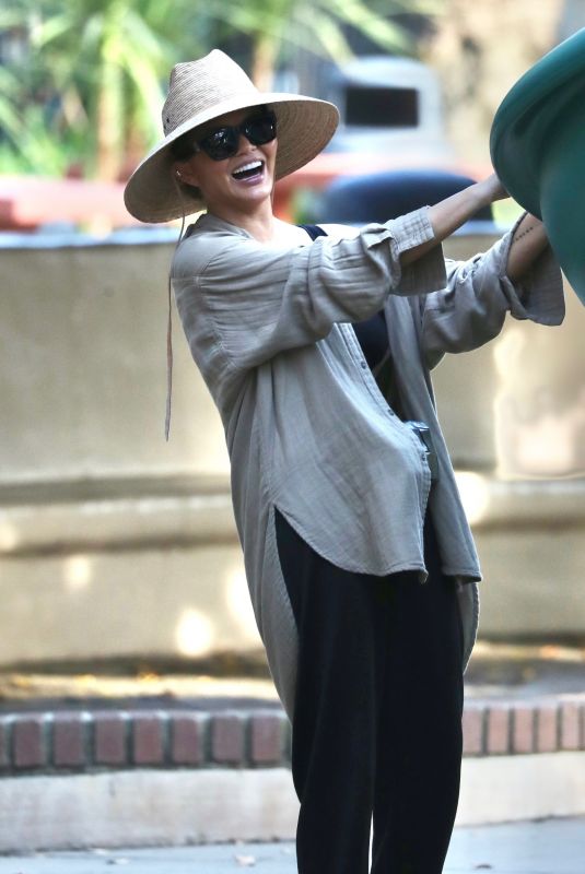 CHRISSY TEIGEN at a Park on Beverly Glen in Los Angeles 10/04/2024