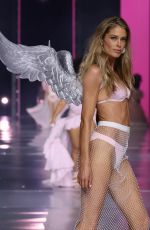 DOUTZEN KROES Walks Runway at Victoria