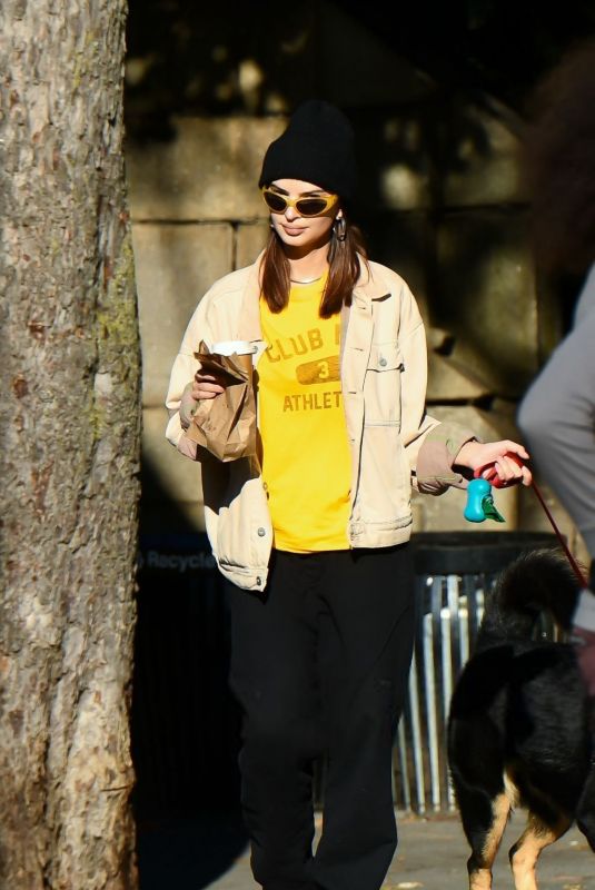 EMILY RATAJKOWSKI Out and About in New York 10/08/2024