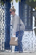 ERIKA JAYNE Grabs Some Take-out Delivery in Her Pajamas 10/13/2024