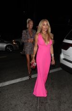 FAYE RESNICK Arrives at Paris Hilton