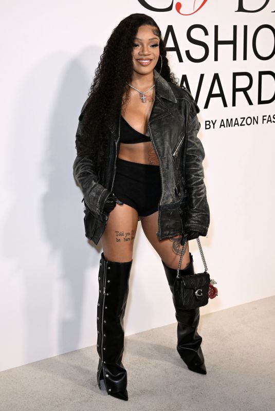 GLORILLA at CFDA Fashion Awards at American Museum of Natural History in New York 10/28/2024