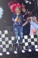 GWEN STEFANI Rehearsing Ahead of Her Performance on Jimmy Kimmel Live! in Hollywood 09/30/2024