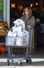 HALLE BERRY Out for Grocery Shopping at Bristol Farms in Beverly Hills 10/12/2024