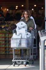HALLE BERRY Out for Grocery Shopping at Bristol Farms in Beverly Hills 10/12/2024