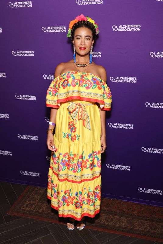 HEATHER HEMMENS at Alzheimer