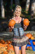 HEIDI MONTAG and Spencer Pratt at a Pumpkin Patch 10/11/2024